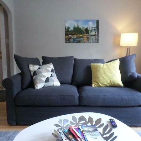 Beautiful, Clean, Quiet 2 Br-In Downtown Ottawa. Parking, Wifi And Netflix Included Apartment Екстериор снимка